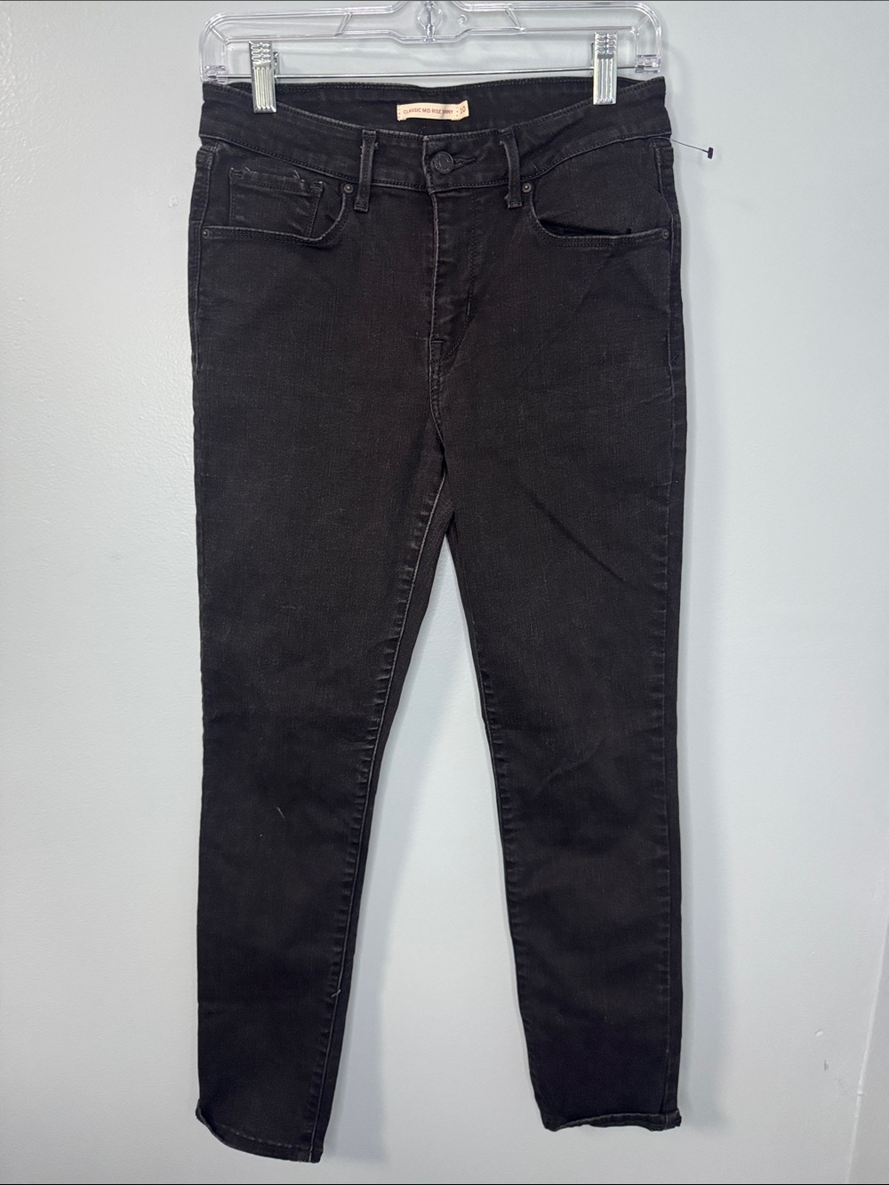 Levi’s Women’s Black Classic Mid Rise Skinny Jean Sz 10